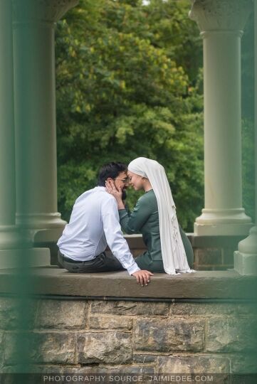 Muslim Engagement Photo Shoot Atlanta with City Skyline Views Muslim Engagement Photo Shoot Atlanta with City Skyline Views